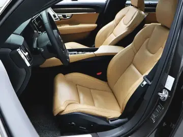2023 Volvo V90 Cross Country с пробегом 29 369 км