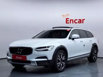 Volvo V90 Cross Country