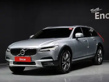 Volvo V90 Cross Country