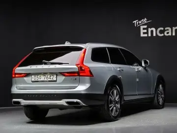 2018 Volvo V90 Cross Country с пробегом 192 805 км