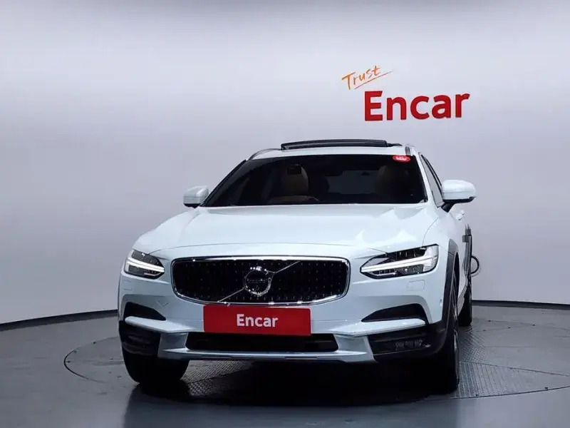 2018 Volvo V90 Cross Country с пробегом 92 158 км