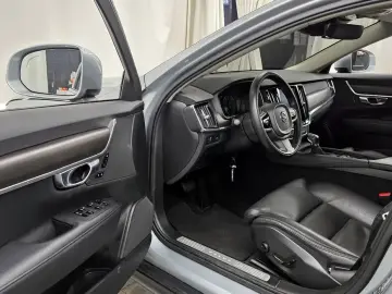 2018 Volvo V90 Cross Country с пробегом 192 805 км