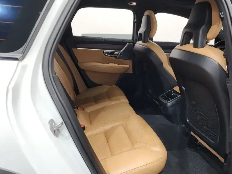 2018 Volvo V90 Cross Country с пробегом 92 158 км