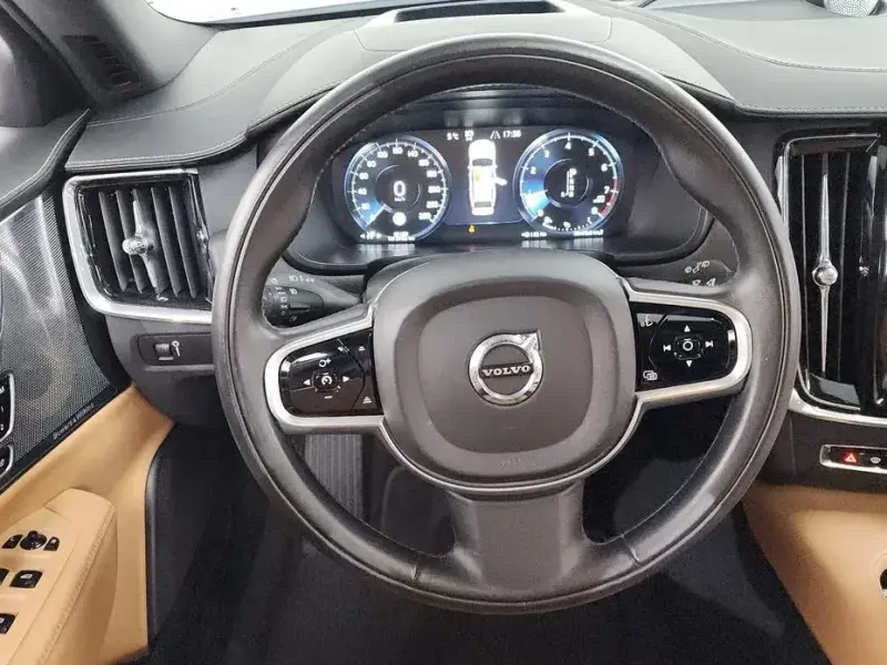 2018 Volvo V90 Cross Country с пробегом 92 158 км