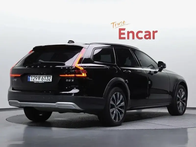 2020 Volvo V90 Cross Country с пробегом 98 207 км