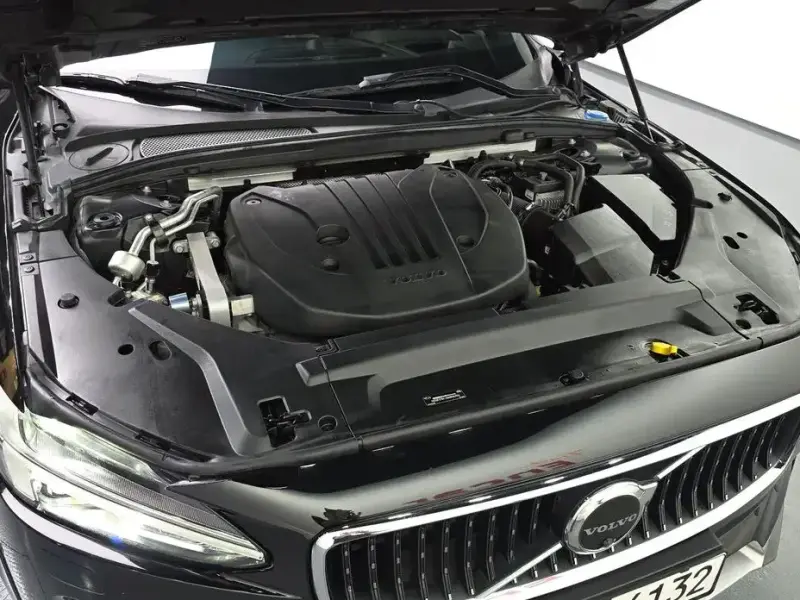2020 Volvo V90 Cross Country с пробегом 98 207 км