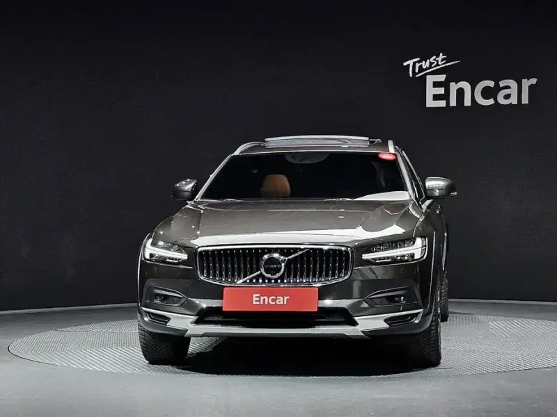 2021 Volvo V90 Cross Country с пробегом 111 294 км