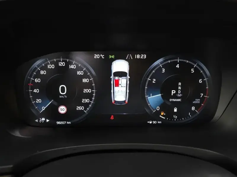 2020 Volvo V90 Cross Country с пробегом 98 207 км