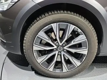2021 Volvo V90 Cross Country с пробегом 111 294 км