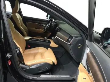 2020 Volvo V90 Cross Country с пробегом 98 207 км