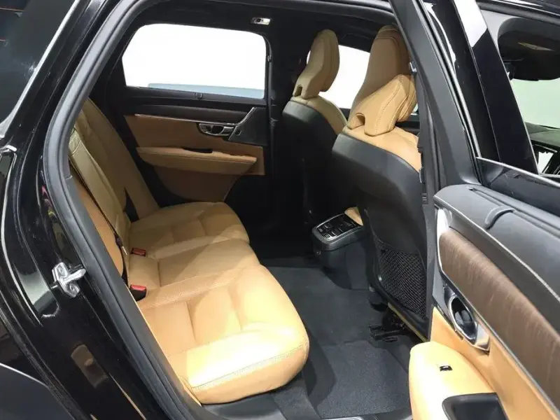 2020 Volvo V90 Cross Country с пробегом 98 207 км