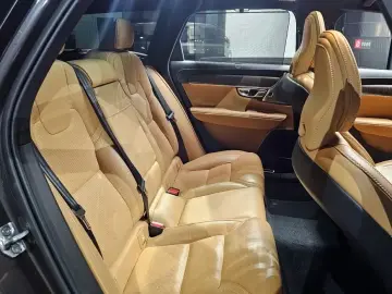 2021 Volvo V90 Cross Country с пробегом 111 294 км