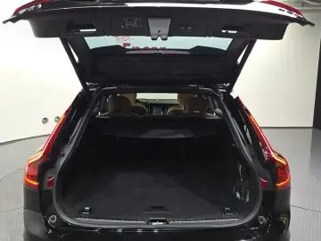 2020 Volvo V90 Cross Country с пробегом 98 207 км