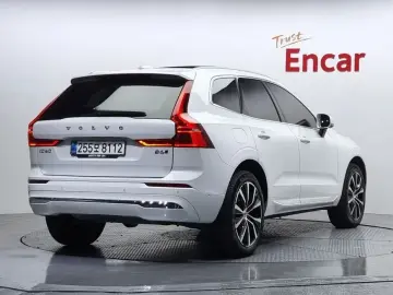 2025 Volvo XC60 с пробегом 5 842 км