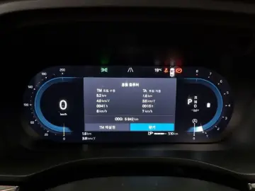 2025 Volvo XC60 с пробегом 5 842 км