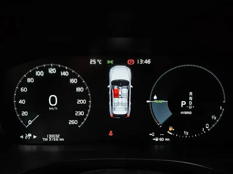 2021 Volvo XC60 с пробегом 130 032 км