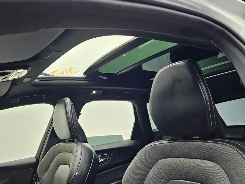 2021 Volvo XC60 с пробегом 130 032 км