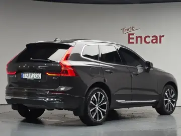 2024 Volvo XC60 с пробегом 31 033 км