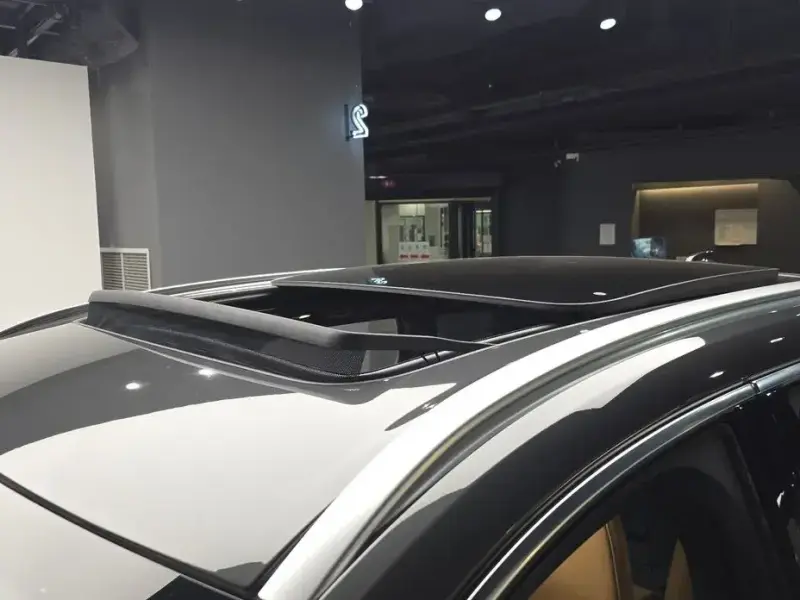 2024 Volvo XC60 с пробегом 31 033 км