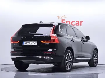 2023 Volvo XC60 с пробегом 24 499 км