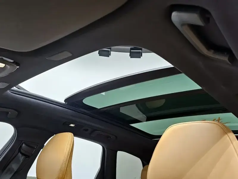 2023 Volvo XC60 с пробегом 24 499 км
