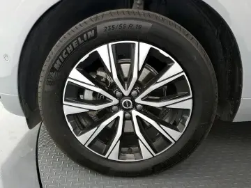 2024 Volvo XC60 с пробегом 18 694 км