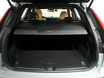 2024 Volvo XC60 с пробегом 18 694 км