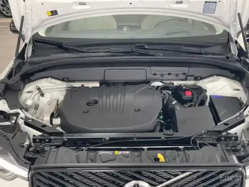 2025 Volvo XC60 с пробегом 4 291 км