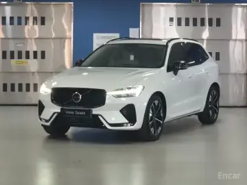 2026 Volvo XC60 с пробегом 3 040 км