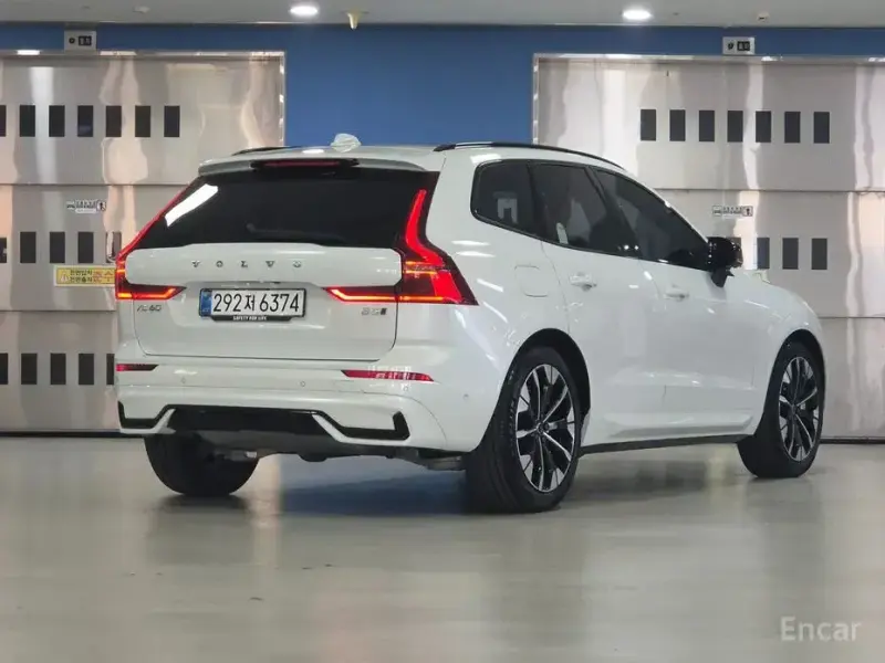 2026 Volvo XC60 с пробегом 3 040 км