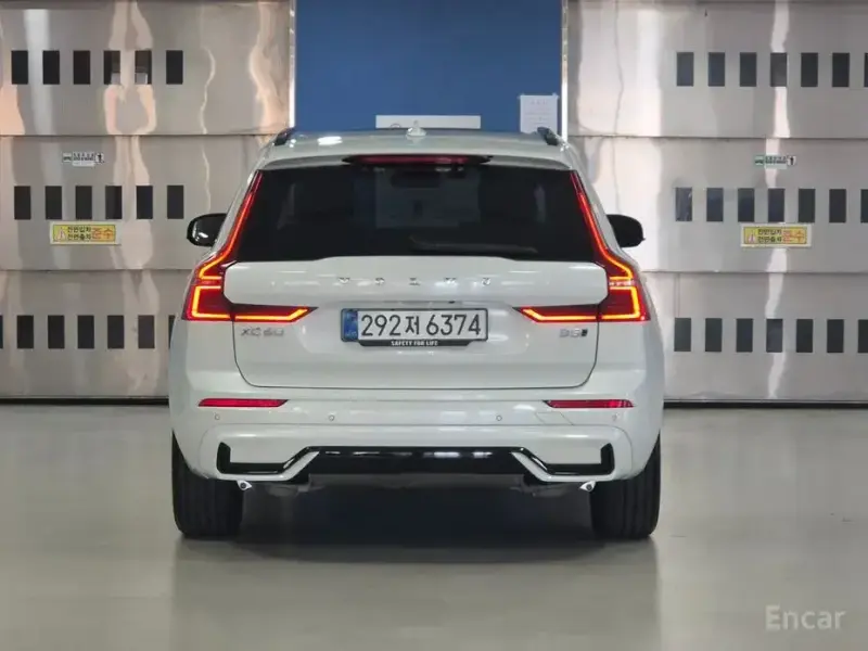 2026 Volvo XC60 с пробегом 3 040 км