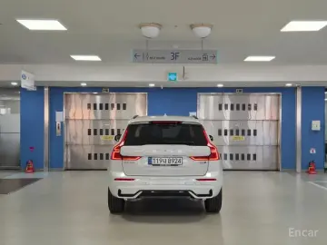 2026 Volvo XC60 с пробегом 2 600 км
