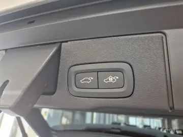 2026 Volvo XC60 с пробегом 3 040 км