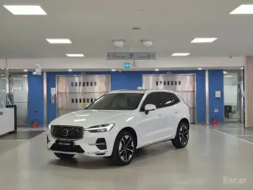 2025 Volvo XC60 с пробегом 1 330 км