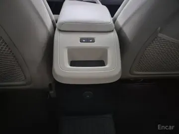 2025 Volvo XC60 с пробегом 1 330 км