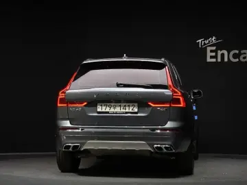 2018 Volvo XC60 с пробегом 61 275 км