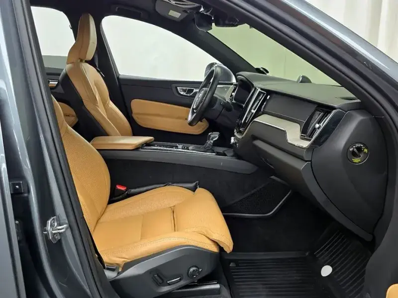2018 Volvo XC60 с пробегом 61 275 км