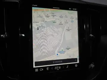 2025 Volvo XC60 с пробегом 12 849 км