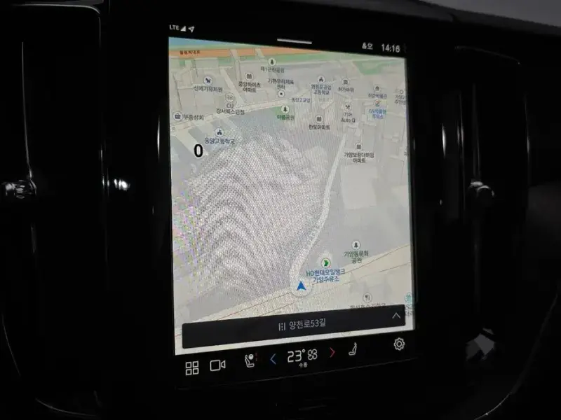 2025 Volvo XC60 с пробегом 12 849 км