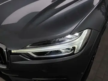 2018 Volvo XC60 с пробегом 61 275 км