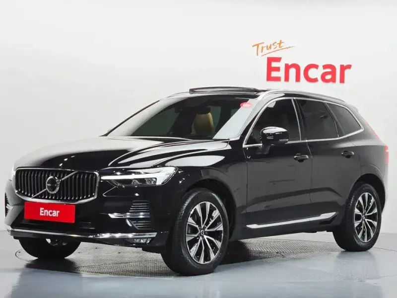 2023 Volvo XC60 с пробегом 21 811 км