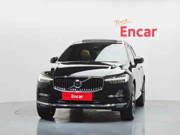 2023 Volvo XC60 с пробегом 21 811 км
