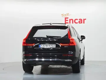 2023 Volvo XC60 с пробегом 21 811 км