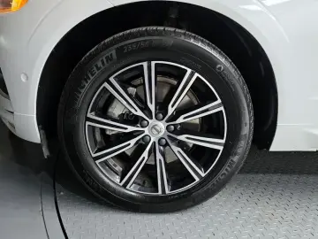 2020 Volvo XC60 с пробегом 72 169 км