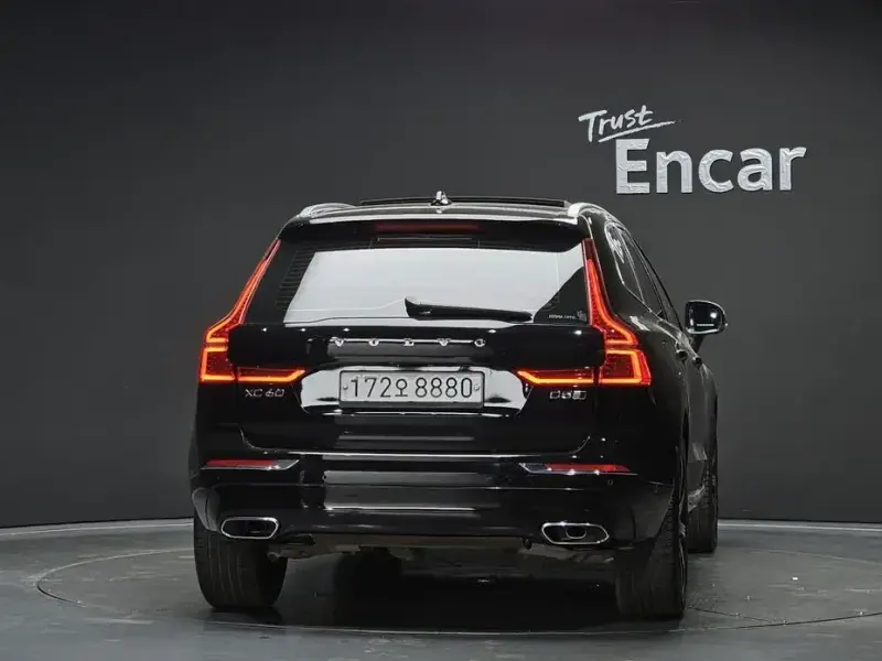 2020 Volvo XC60 с пробегом 137 735 км