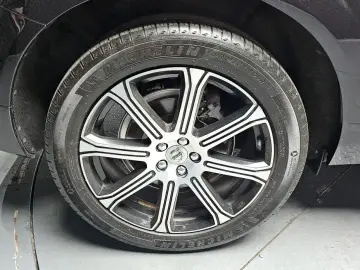 2020 Volvo XC60 с пробегом 137 735 км