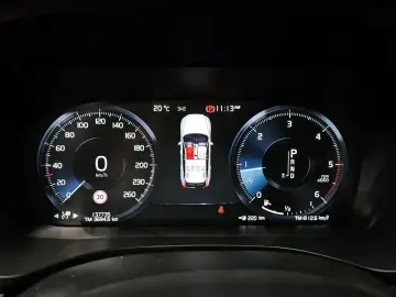 2020 Volvo XC60 с пробегом 137 735 км