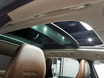 2020 Volvo XC60 с пробегом 137 735 км
