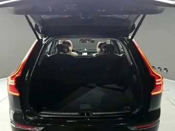 2020 Volvo XC60 с пробегом 137 735 км