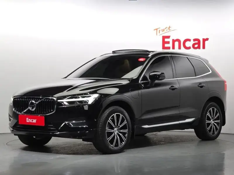 2020 Volvo XC60 с пробегом 31 884 км